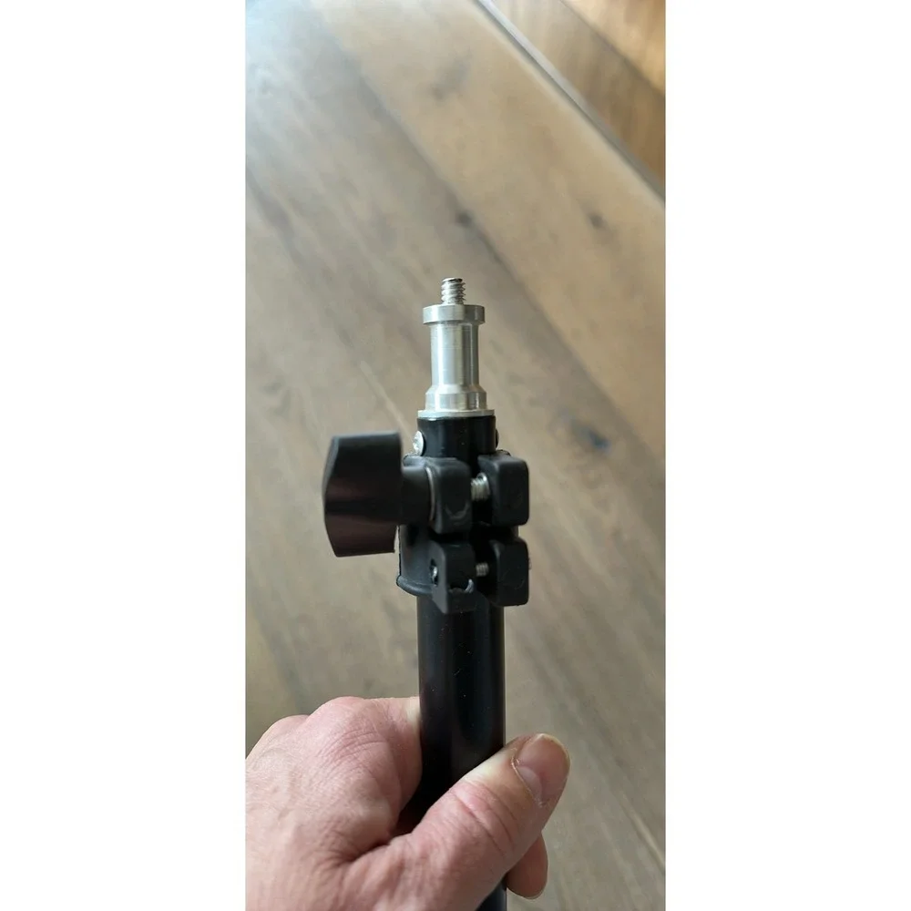 Fill Light Selfie Stick, Portable and Foldable Projector Stand Tripod Stand